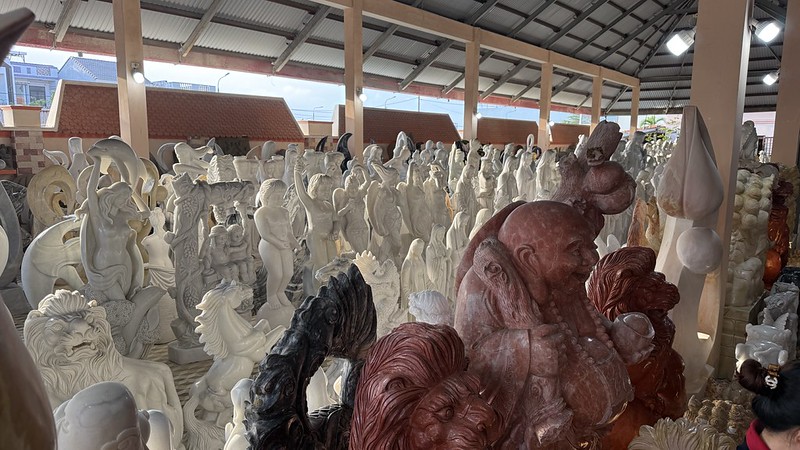 Hundreds of marble sculptures and statues for sale